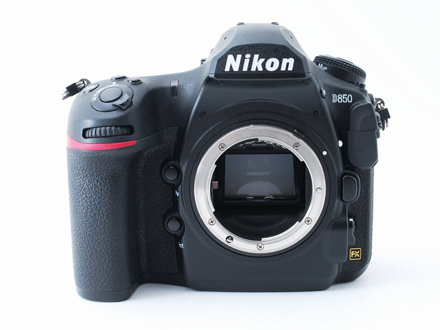 デジタル一眼レフカメラ