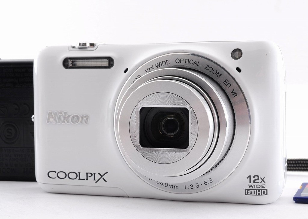 COOLPIX S6600（ホワイト）