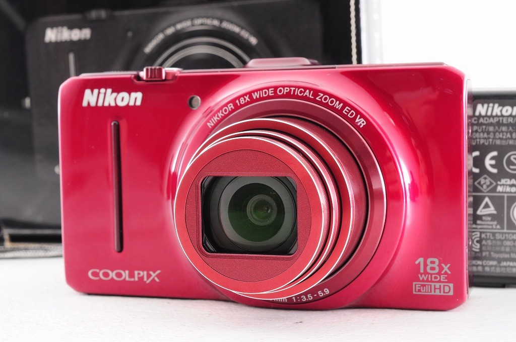 COOLPIX S9400
