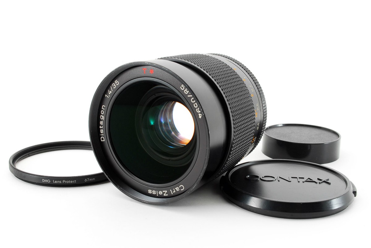 Contax Carl Zeiss Distagon T* 35mm F/1.4