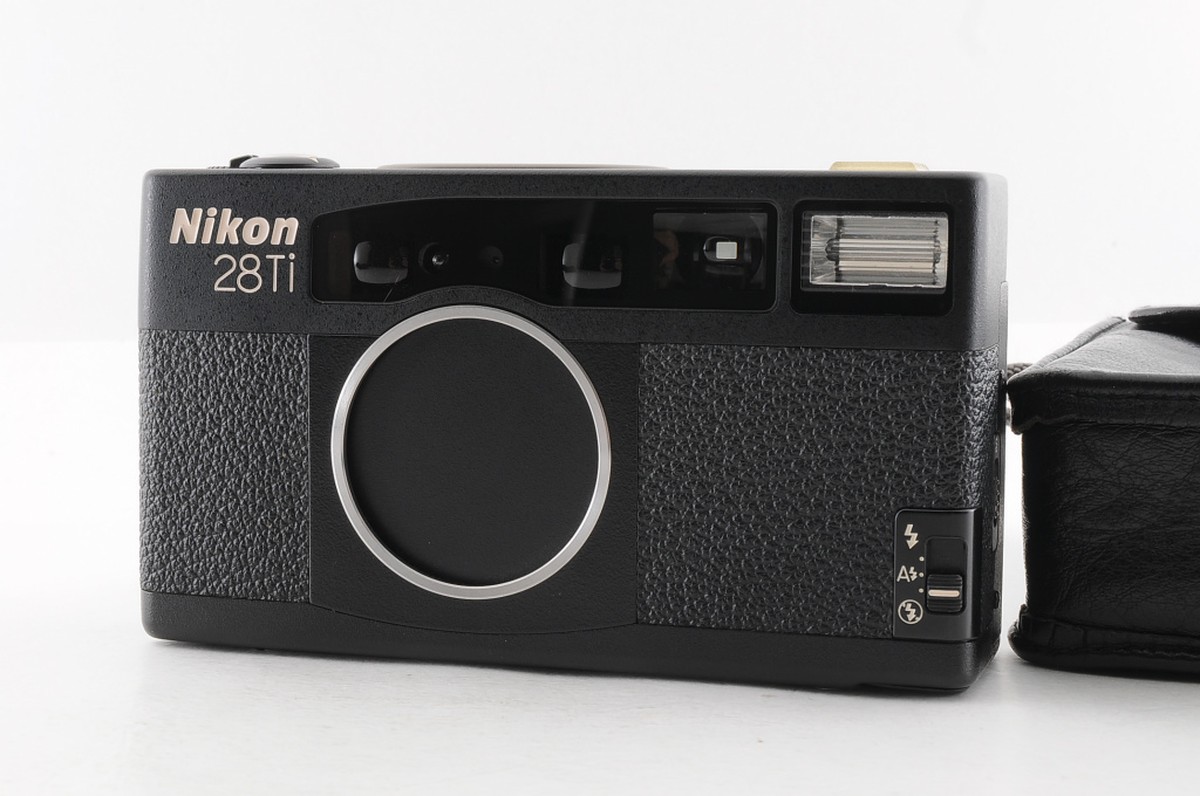 Nikon 28Ti