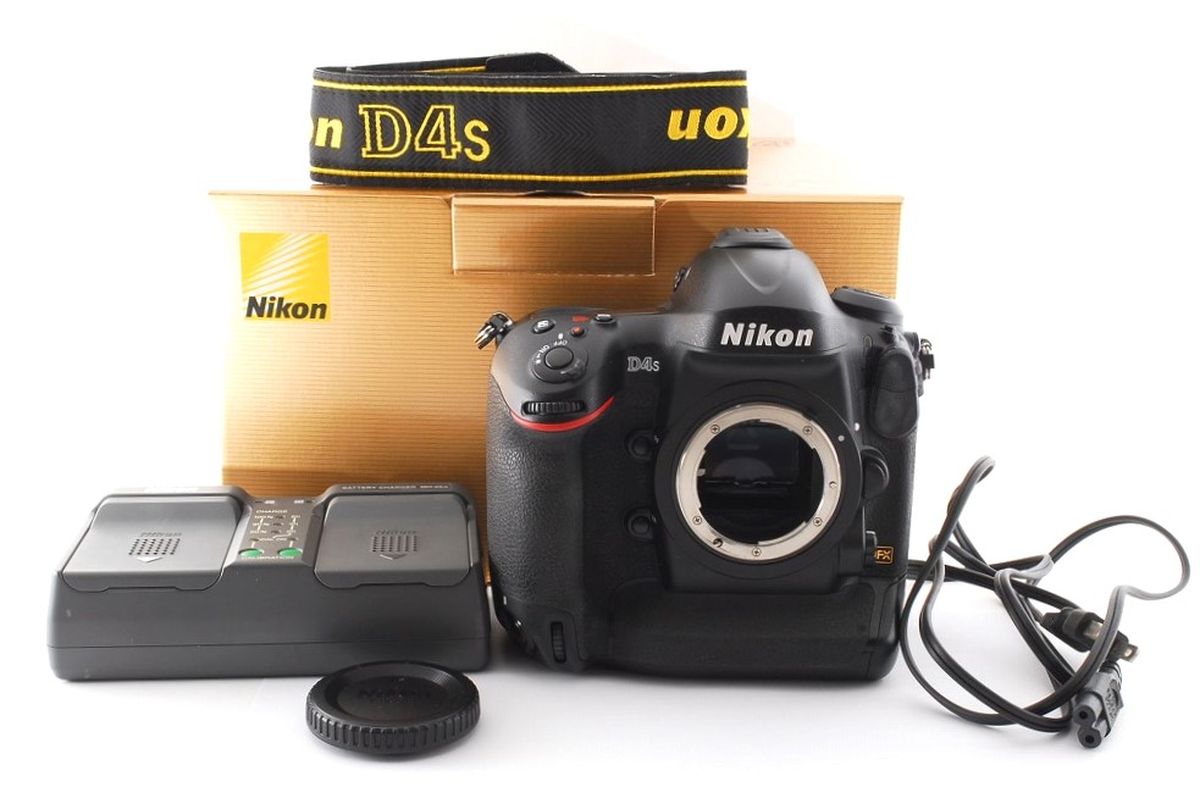 Nikon D4S