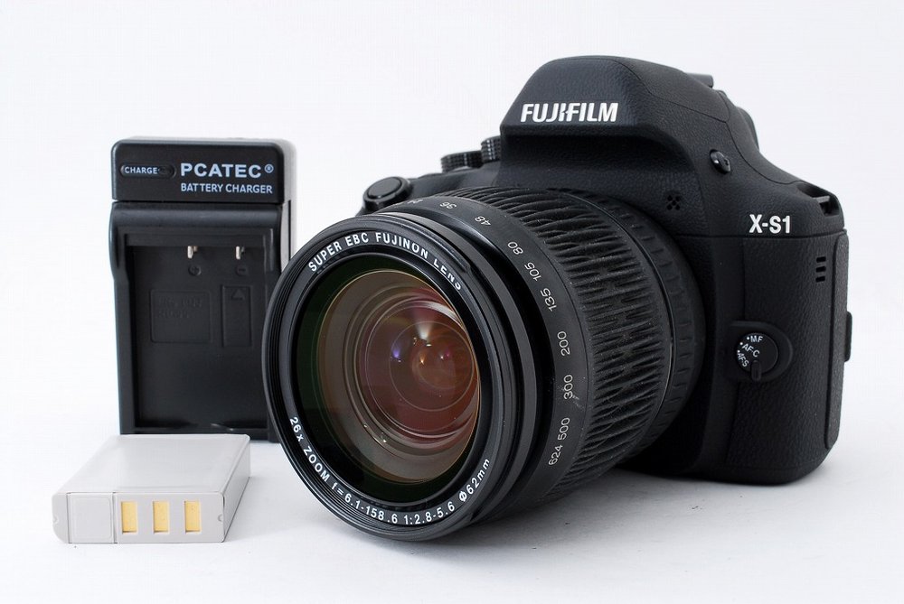 Fujifilm X-S1