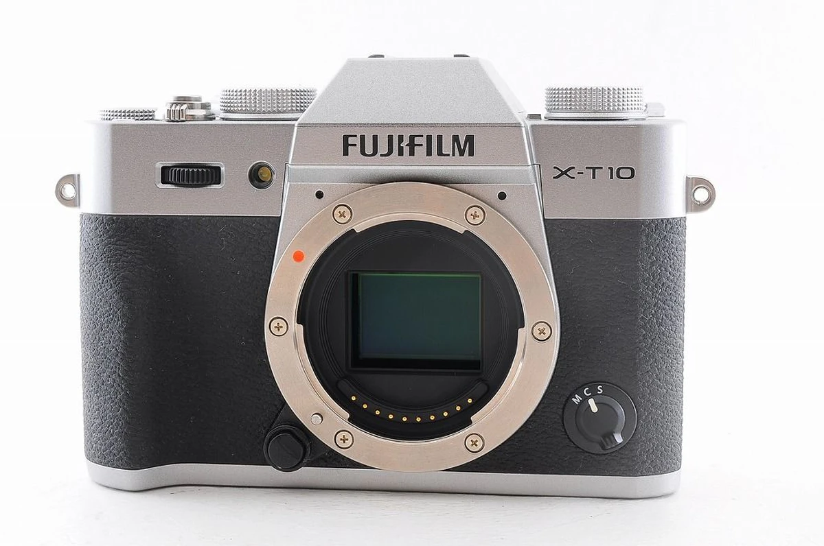 FUJIFILM X-T10